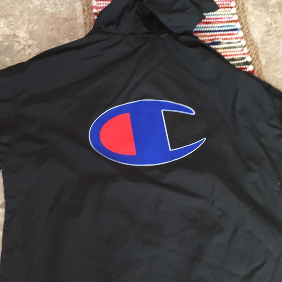 Authentic Champion Black 3/4 Zip Windbreaker - Picture 4 of 4